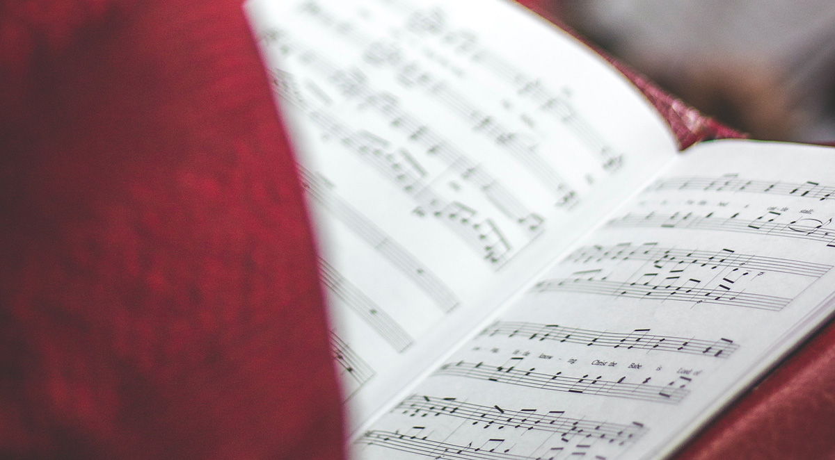 Advent Songs Parents Can Use to Teach Children Theology
